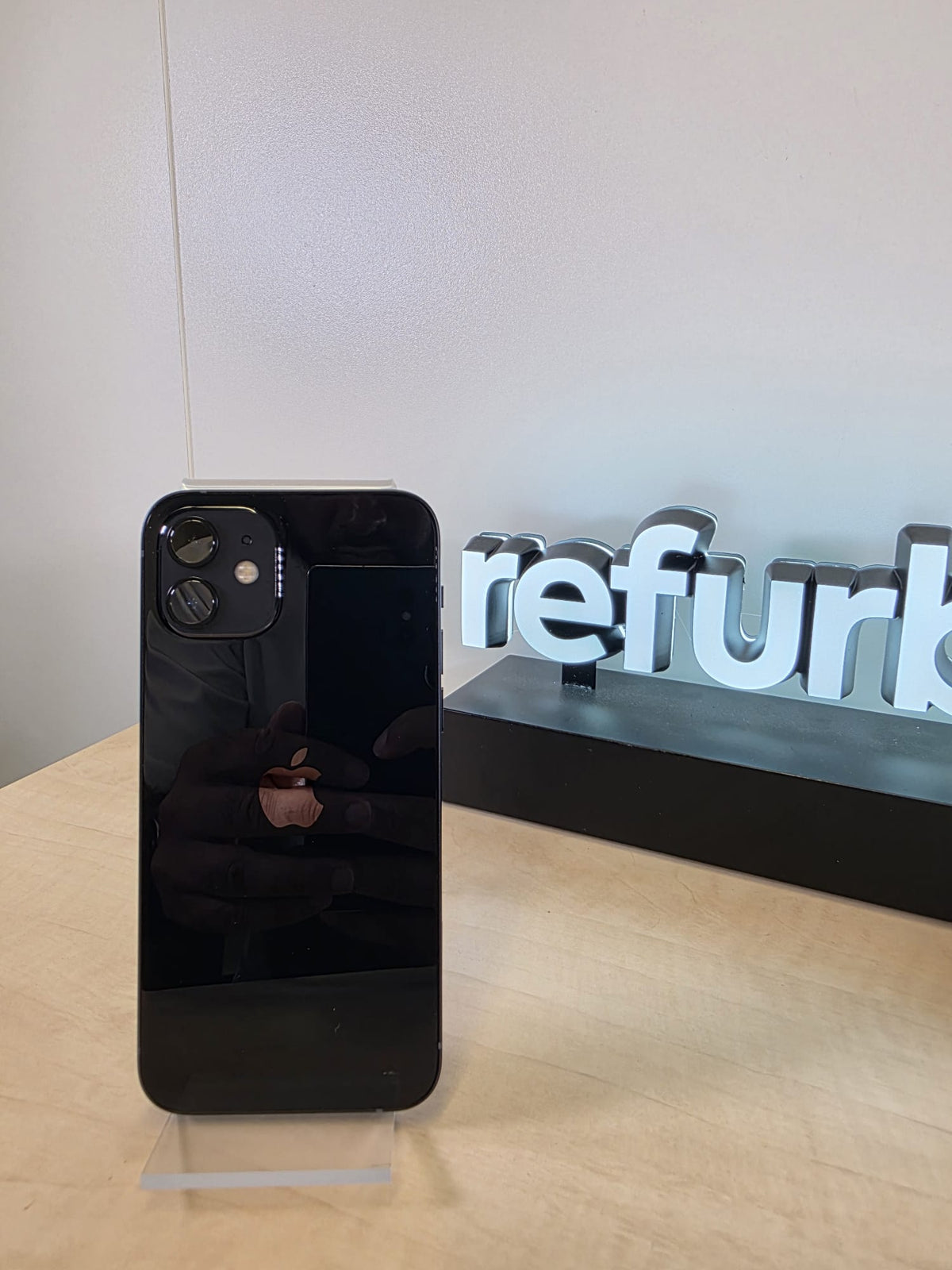 Apple Iphone 12 64GB - zwart