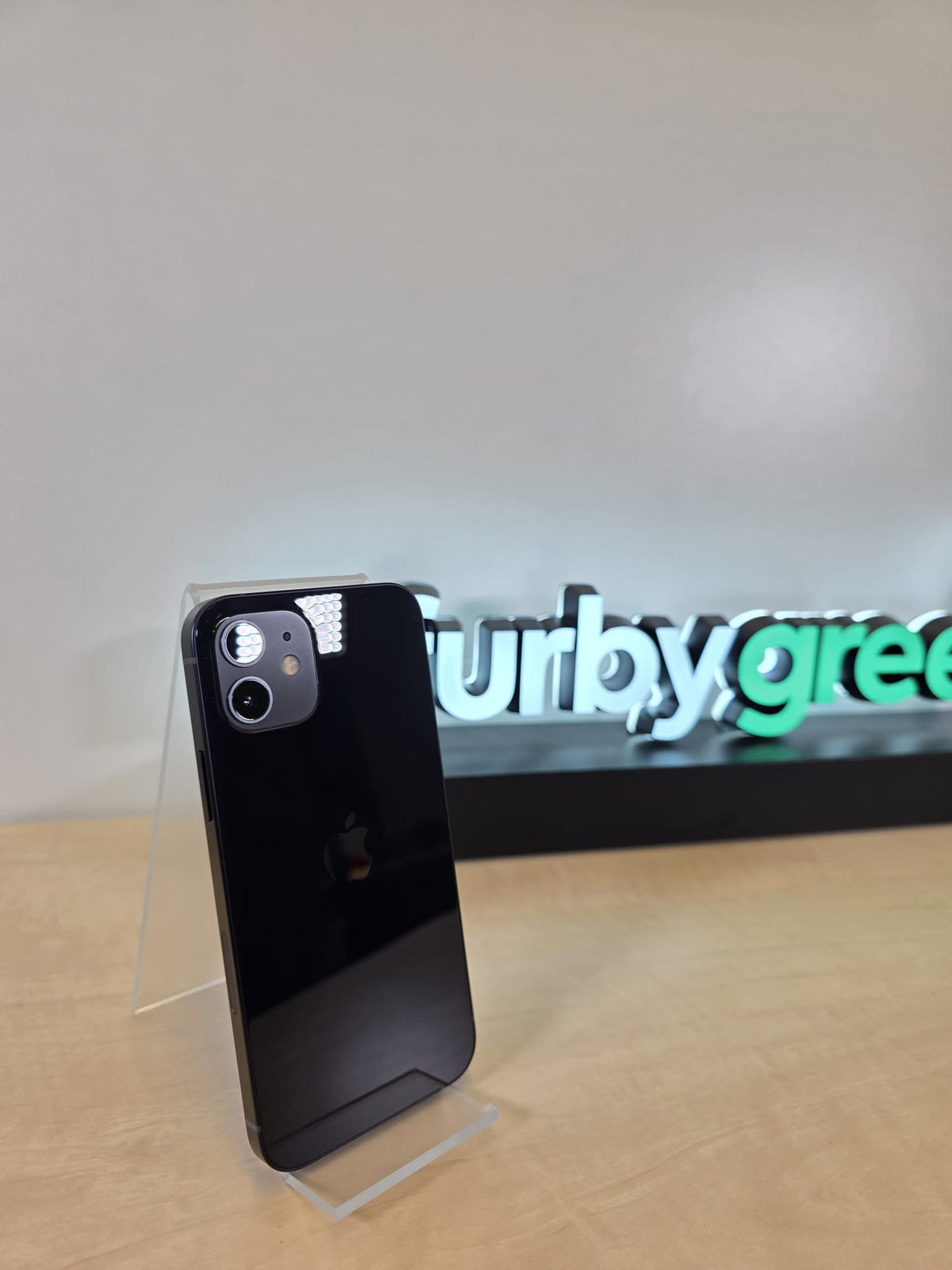 Apple Iphone 12 64GB - zwart