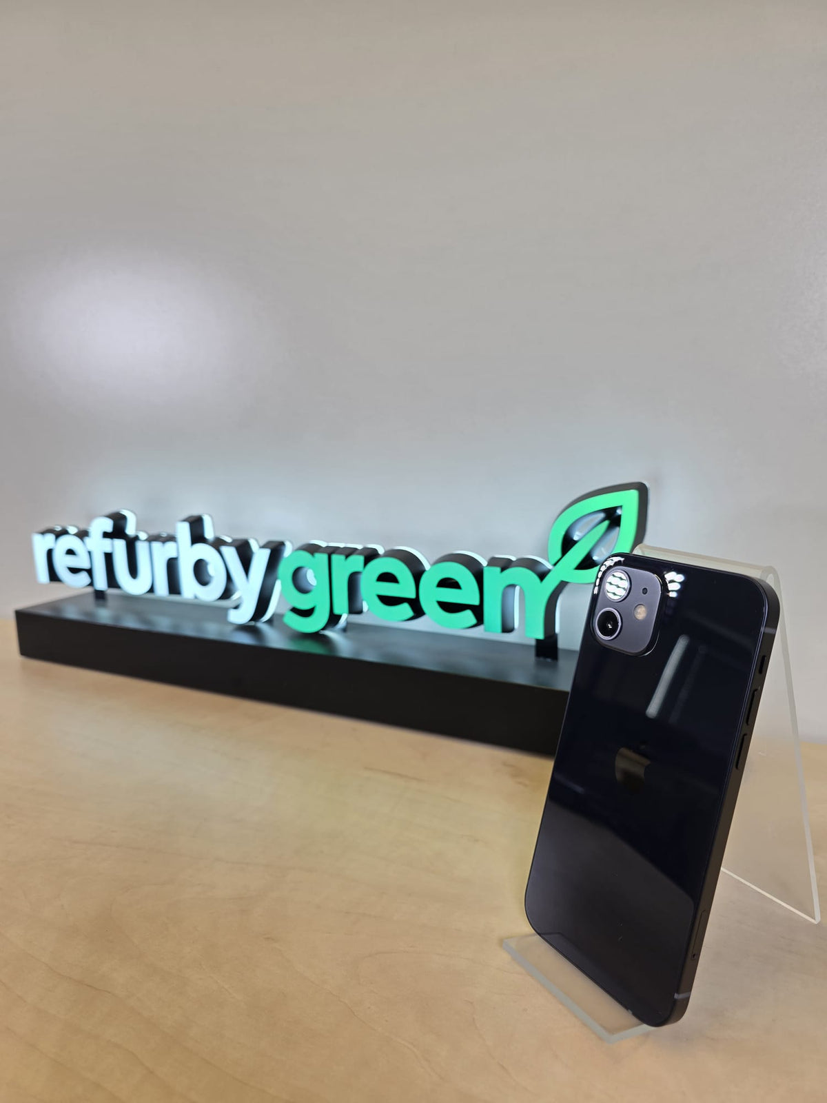 Apple Iphone 12 64GB - zwart